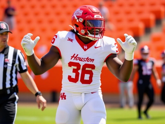 Houston Cougars Crack CFP Rankings at No. 23 in Historic Debut